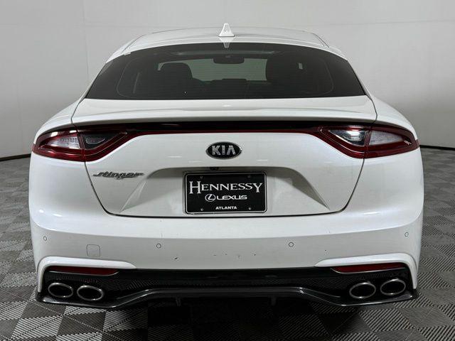 Photo of 2018 Snow White Pearl Kia Stinger