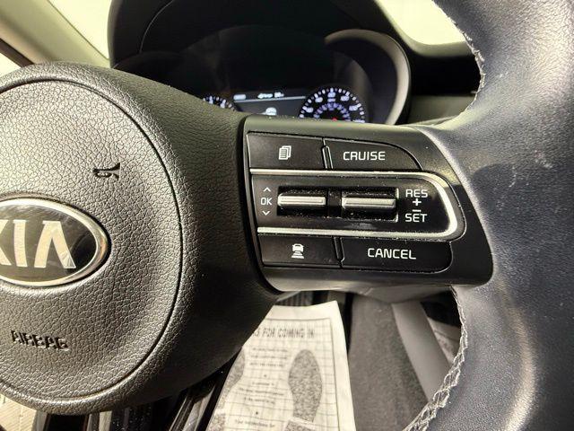 Photo of 2018 Snow White Pearl Kia Stinger