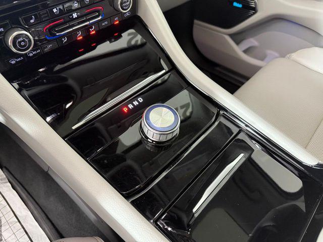 Photo of 2022 Baltic Gray Metallic Clearcoat Jeep Grand Cherokee L