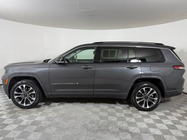 Photo of 2022 Baltic Gray Metallic Clearcoat Jeep Grand Cherokee L