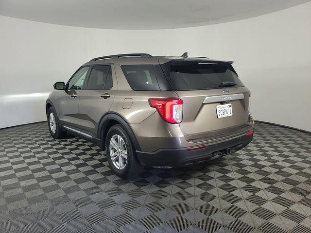 Photo of 2021 Stone Gray Ford Explorer