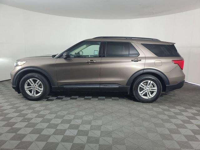Photo of 2021 Stone Gray Ford Explorer