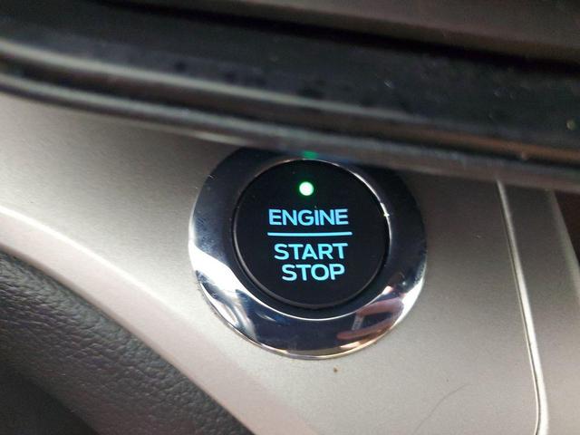 Photo of 2021 Stone Gray Ford Explorer