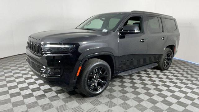 Photo of 2025 Diamond Black Crystal Pearlcoat Jeep Wagoneer