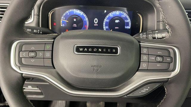 Photo of 2025 Diamond Black Crystal Pearlcoat Jeep Wagoneer