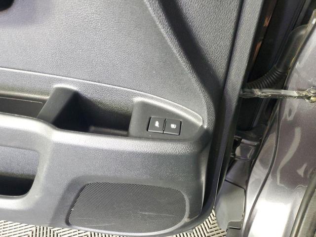 Photo of 2017 Modern Steel Metallic Honda Pilot