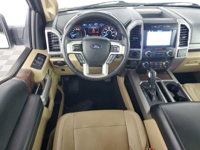 Photo of 2017 Oxford White Ford F-150