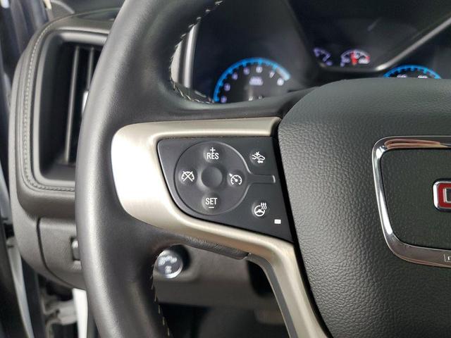 Photo of 2021 Summit White GMC Canyon
