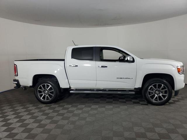 Photo of 2021 Summit White GMC Canyon