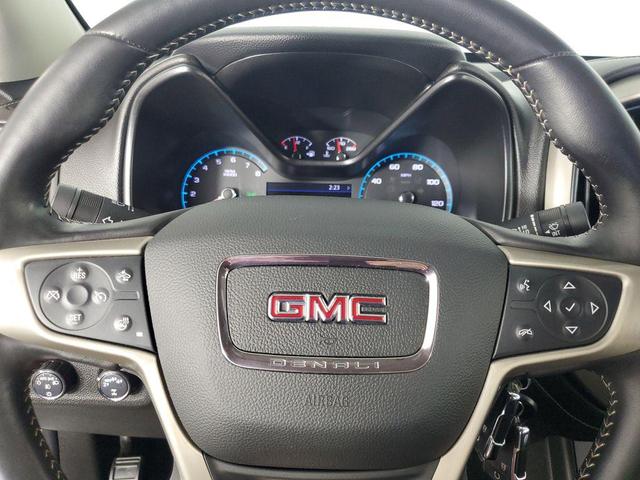 Photo of 2021 Summit White GMC Canyon
