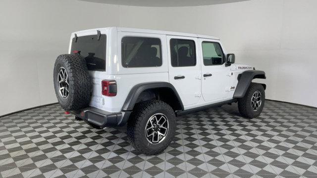 Photo of 2025 Bright White Clearcoat Jeep Wrangler