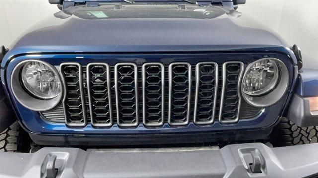 Photo of 2025 Fathom Blue Pearlcoat Jeep Gladiator