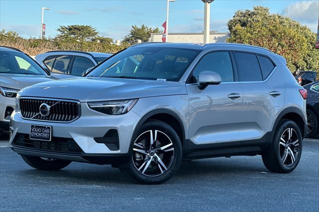 2025 Volvo XC40