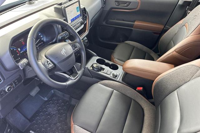 Photo of 2024 Oxford White Ford Bronco Sport