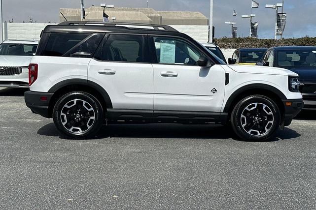 Photo of 2024 Oxford White Ford Bronco Sport