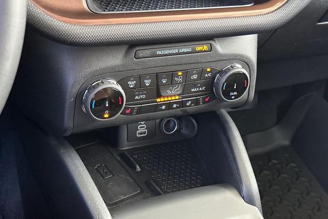 Photo of 2024 Oxford White Ford Bronco Sport