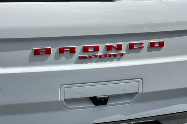 Photo of 2024 Oxford White Ford Bronco Sport