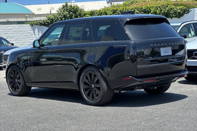 Photo of 2025 Black Land Rover Range Rover