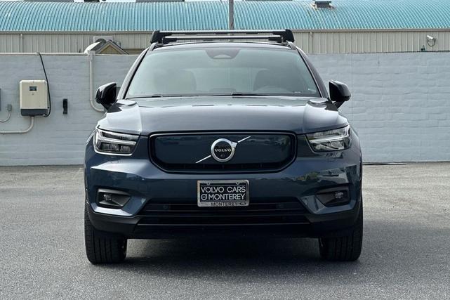 Photo of 2022 Denim Blue Metallic Volvo XC40 Recharge Pure Electric