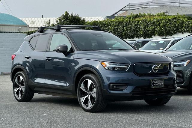 Photo of 2022 Denim Blue Metallic Volvo XC40 Recharge Pure Electric