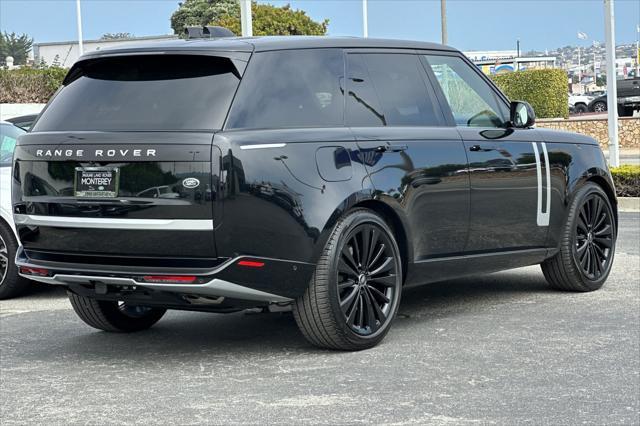 Photo of 2023 Santorini Black Metallic Land Rover Range Rover