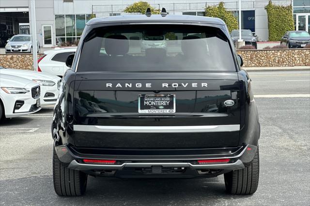 Photo of 2023 Santorini Black Metallic Land Rover Range Rover