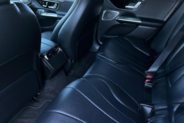 Photo of 2023 Selenite Gray Metallic Mercedes-Benz EQE 350