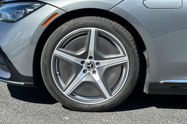 Photo of 2023 Selenite Gray Metallic Mercedes-Benz EQE 350