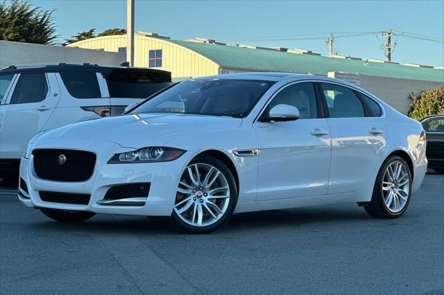 2017 Jaguar XF