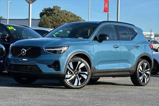 2023 Volvo XC40