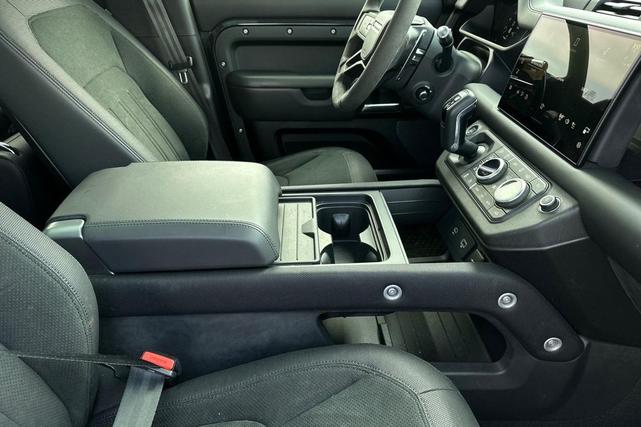 Photo of 2022 Carpathian Gray Premium Metallic Land Rover Defender