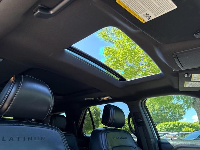 Photo of 2017 Ingot Silver Metallic Ford Explorer