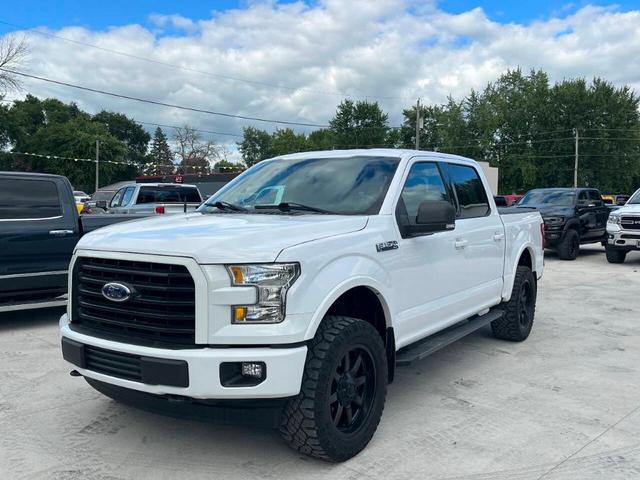 Photo of 2017 White Ford F-150