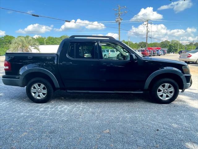 Photo of 2007 Black Clearcoat Ford Explorer Sport Trac