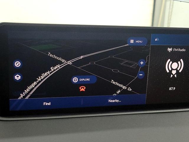 Photo of 2022 Silver Acura MDX