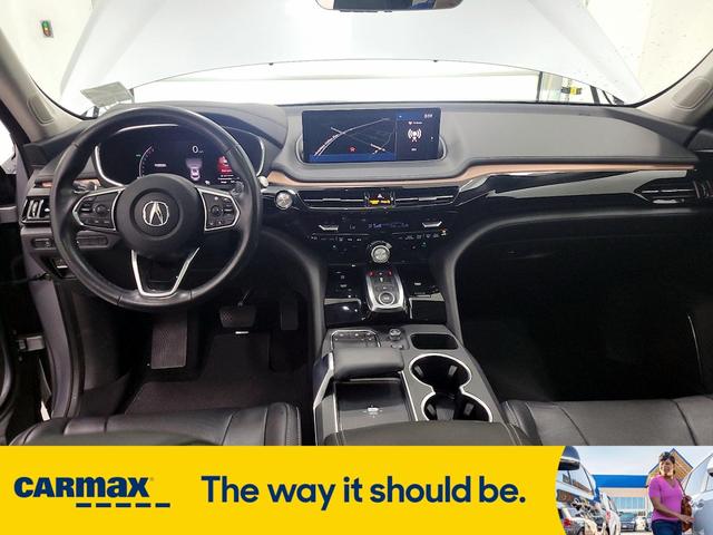 Photo of 2022 Silver Acura MDX