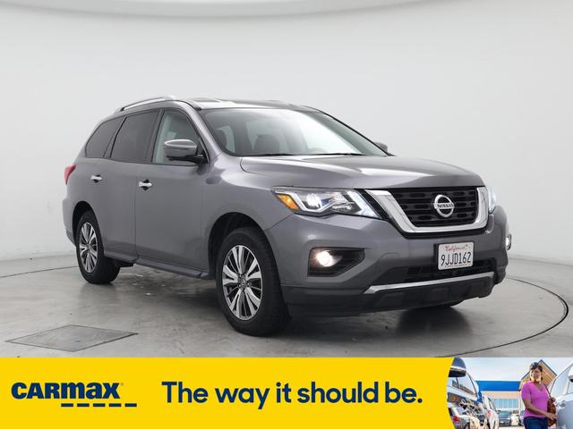 2020 Nissan Pathfinder