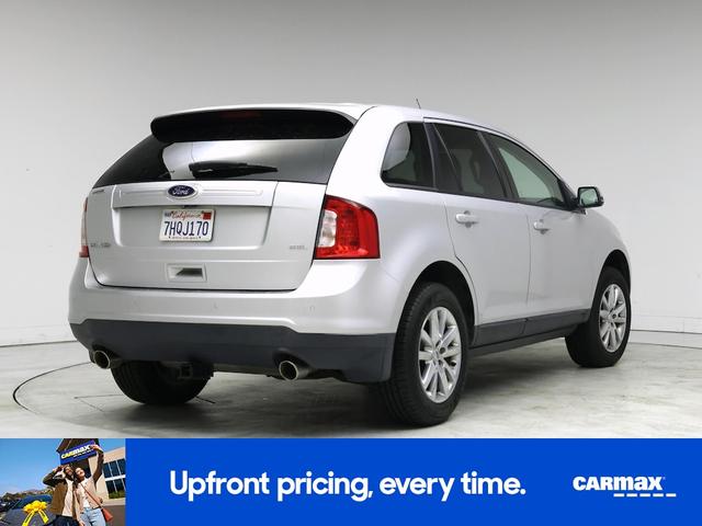 Photo of 2014 Silver Ford Edge