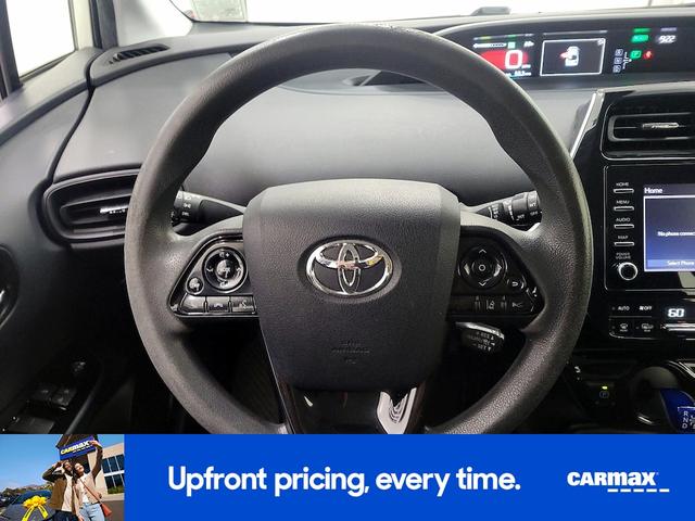 Photo of 2020 White Toyota Prius