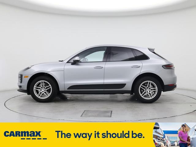 Photo of 2020 Silver Porsche Macan