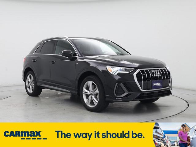 2022 Audi Q3