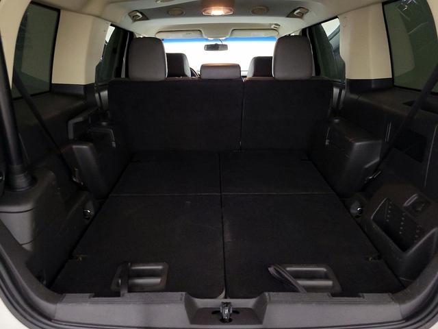 Photo of 2016 White Ford Flex