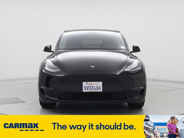 Photo of 2021 Black Tesla Model Y