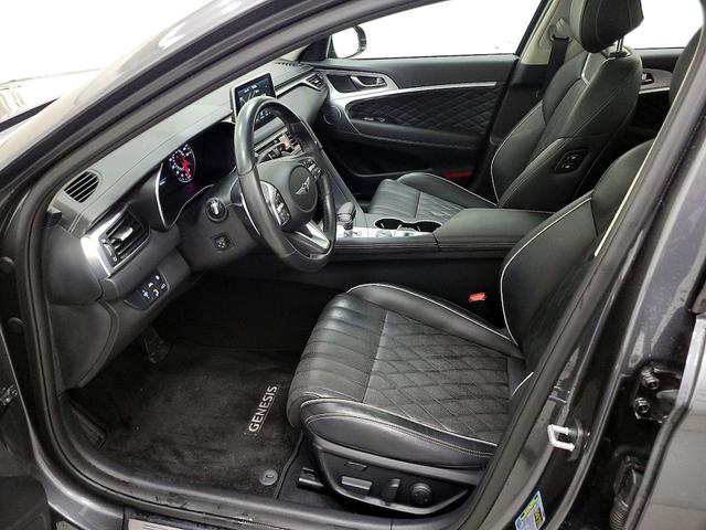 Photo of 2019 Gray Genesis G70