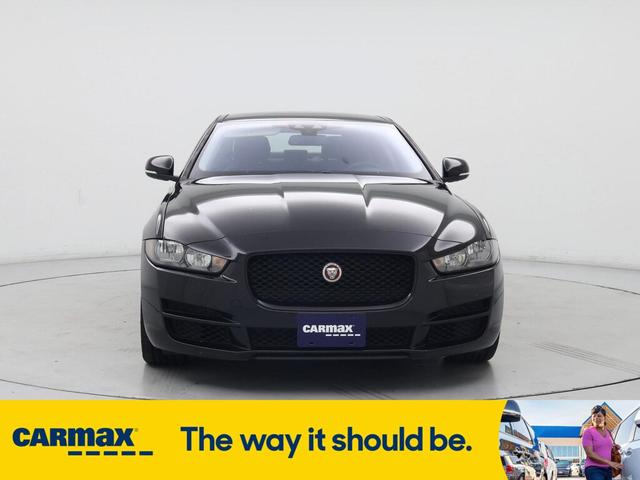 Photo of 2017 Black Jaguar XE