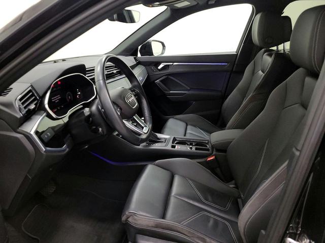 Photo of 2022 Black Audi Q3