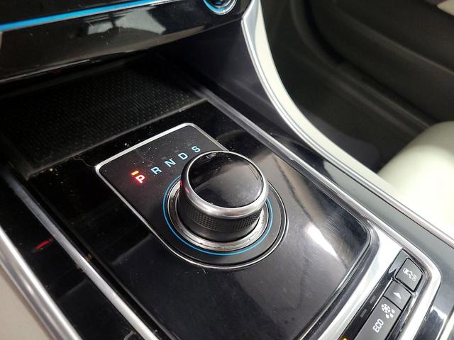 Photo of 2018 Silver Jaguar XE