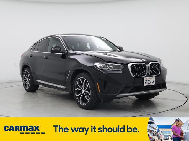 2023 BMW X4