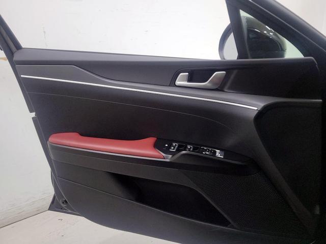 Photo of 2024 Black Kia K5