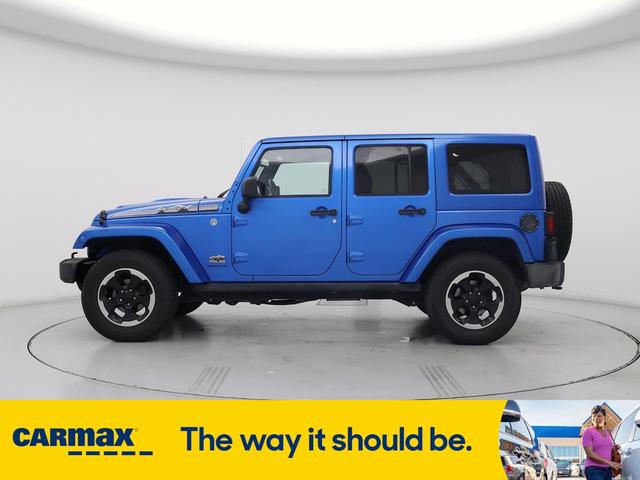Photo of 2014 Blue Jeep Wrangler